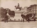 Italiano: La statua equestre dedicata a Vittorio Emanuale II di Savoia