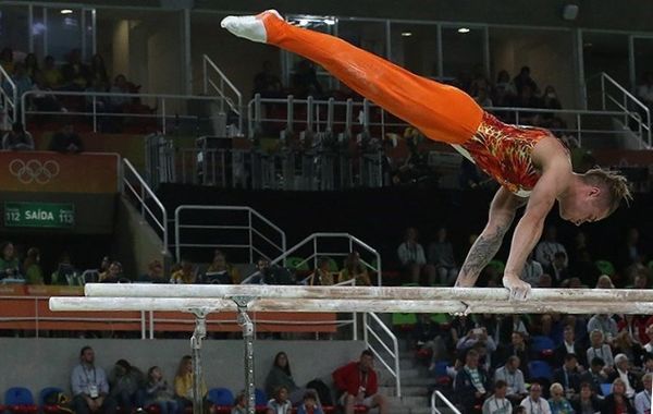 Oleg Stepko in the all-around final.