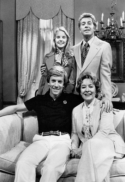 File:One Life to Live cast 1977.JPG