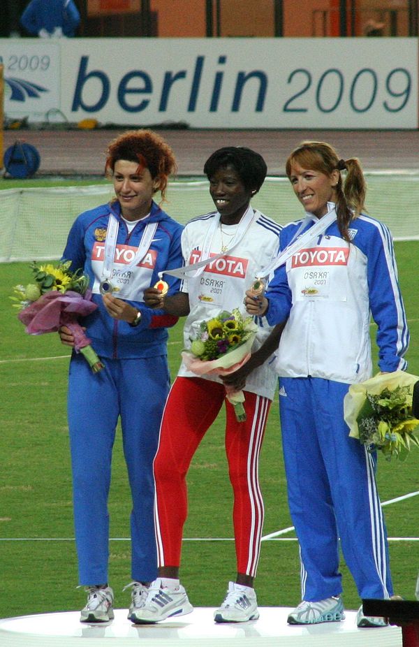 Piyi Devetzi initially third in Osaka, 2007