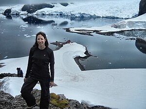Patricia Ortúzar auf der Brown Station in der Antarktis 2013