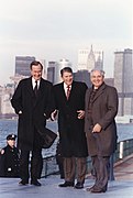 Михайло Горбачов разом із американськими президентами