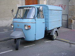 Piaggio Vespacar APE P400V MPF.dsc01304.jpg