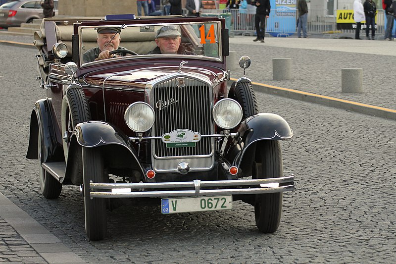 File:Praga Alfa-cabrio, 2013 Oldtimer Bohemia Rally.JPG