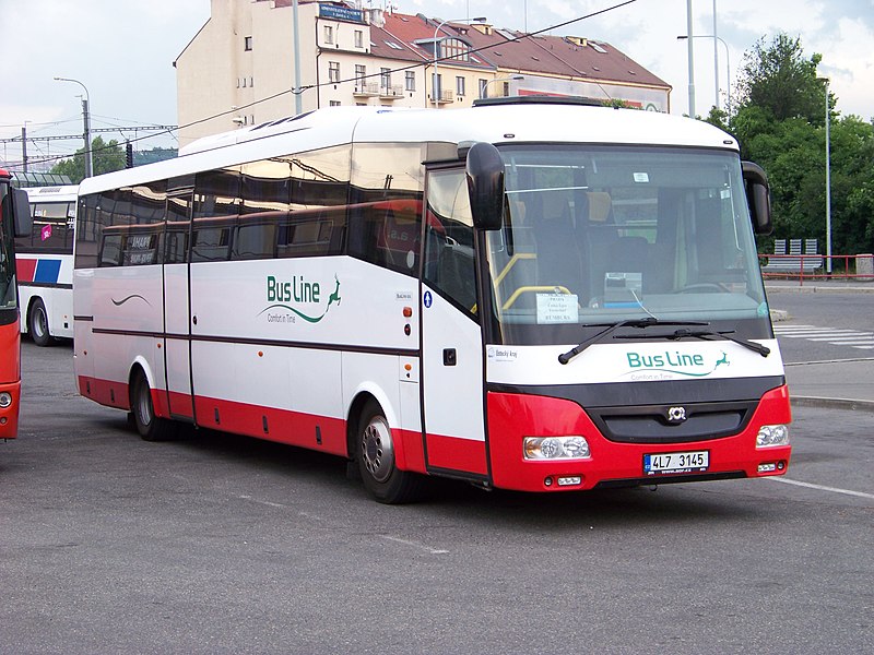 File:Praha, Nádraží Holešovice, SOR LH 12 BusLine, Rumburk - Praha.jpg