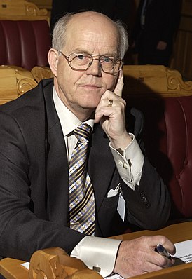 Prof. Gustav Bjorkstrand (Bilden ar tagen vid Nordiska radets session i Oslo, 2003) (1).jpg