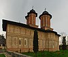 RO PH Brebu monastery church.jpg