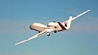 Das unbemannte Langstrecken-Aufklärungsflugzeug RQ-4 Global Hawk hatte vor 25 Jahren am 28. Februar 1998 seinen Erstflug (Bild vom Erstflug) KW 09 (ab 26. Februar 2023)