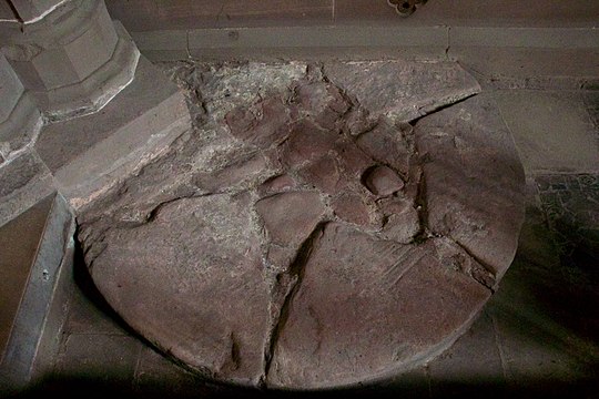 File:Remains of 12th century choir, Chester Cathedral.jpg(7.05 MB, 17.92 MP)