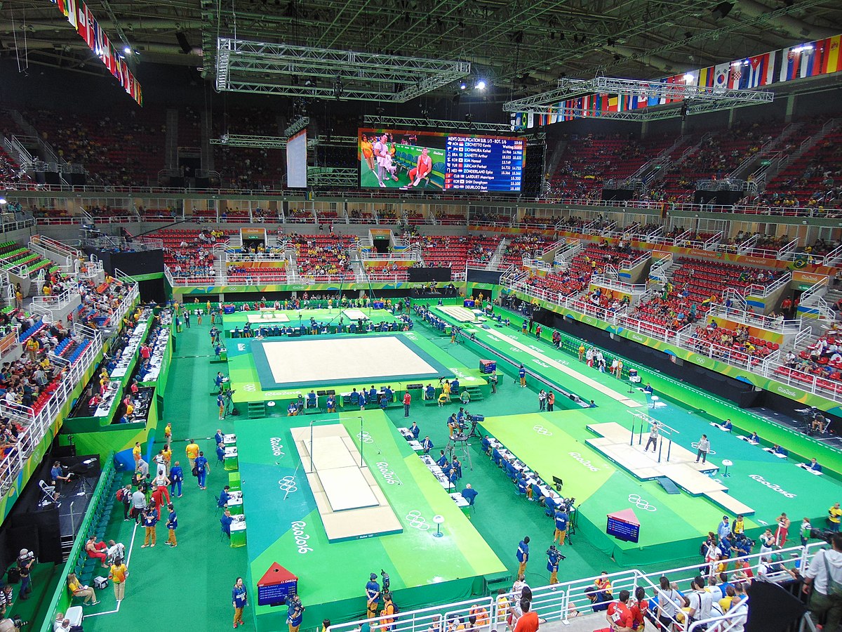 Гимнастика стадион. Гимнастика на стадионе. Olympic games. Arena Olimpica do Rio UFC. They Gymnastics in the Stadium.