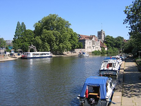 File:River Medway at Maidstone, Kent - geograph.org.uk - 187940.jpg