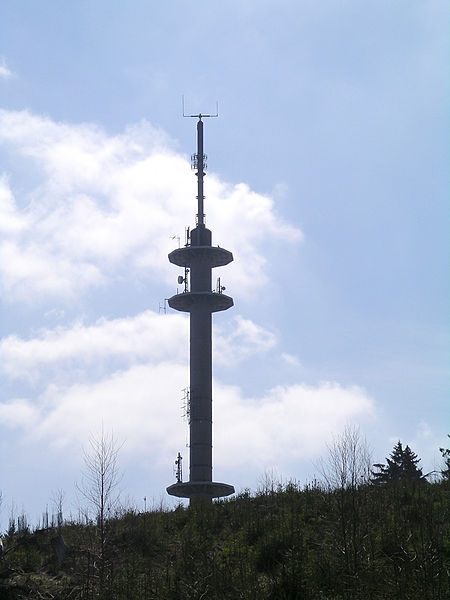 File:Sendemast Stieglitzberg 1.jpg