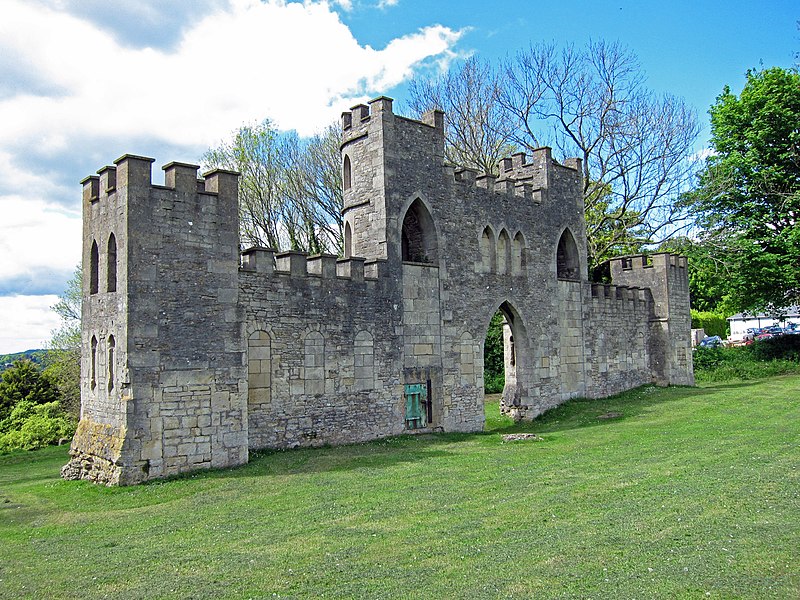 File:Sham castle (rear) bath england arp.jpg