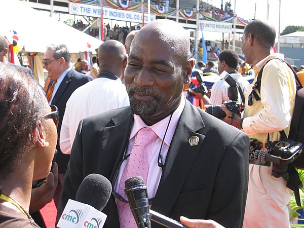 Future captain of West Indies, Viv Richards, was the second player Agnew dismissed in his Test career.