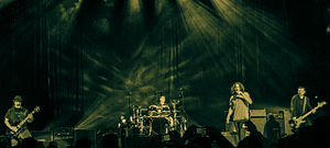 Soundgarden vystupující v únoru 2013. Zleva doprava: Kim Thayil, Matt Cameron, Chris Cornell a Ben Shepherd.