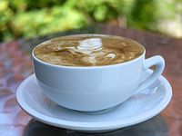 Tách latte được làm sữa đậu nành