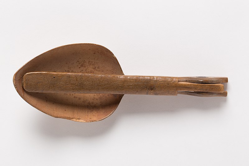 File:Spoon, folding (AM 2015.31.1-1).jpg