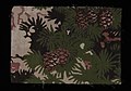 Stofstaal, katoen met dennenappel dessin in groen, roze en zwart, Kralingse Katoenmaatschappij, “9081”, objectnr 23604-4.JPG