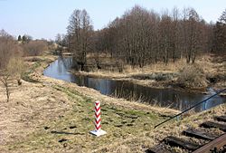 Река Свислочь на границе Белоруссии и Польши