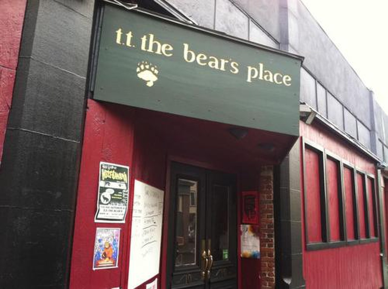 Bear place. Place of born.