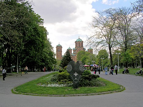 Pogled na Tašmajdanski park i crkvu Svetog Marka