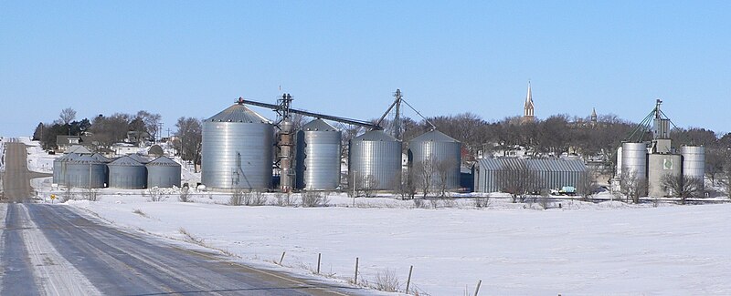 File:Tarnov, Nebraska from E.JPG