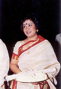 Taslima Nasrin receiving Ananda Award in 2000.jpg