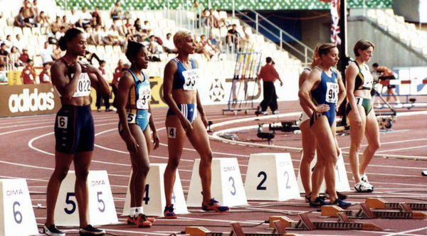 Marion Jones (far left) during the 1999 World Championships