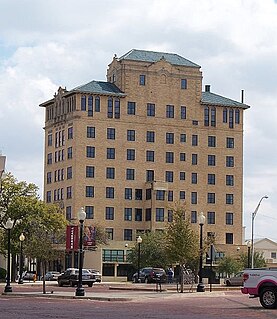 <span class="mw-page-title-main">Hotel Marshall</span> Hotel in Texas, United States