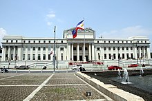 The National Museum of Fine Arts (Manila) is a neoclassical building built during the American period. The National Museum of the Philippines in Manila on June 7, 2022 (54898).jpg