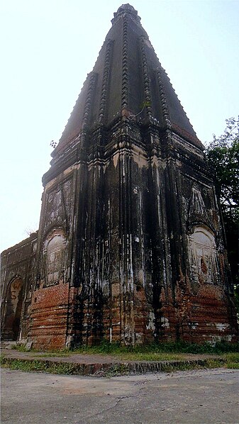 File:Toomari village Temple ( Gakhar Town ) Gujranwala..jpg