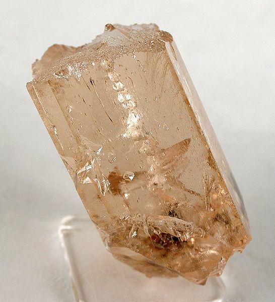 File:Topaz-gem7-01b.jpg