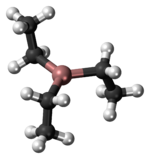 Pilk-kaj-bastona modelo de la triethylaluminia monomermolekulo