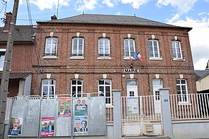 Troussencourt mairie.JPG