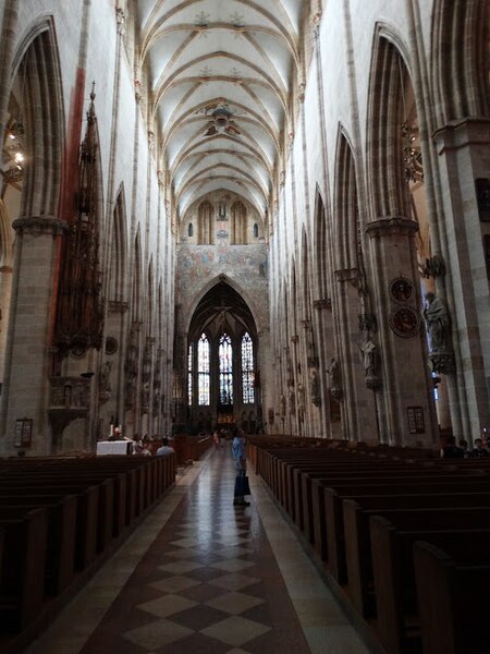 File:Ulm cathedral white gallery.jpg