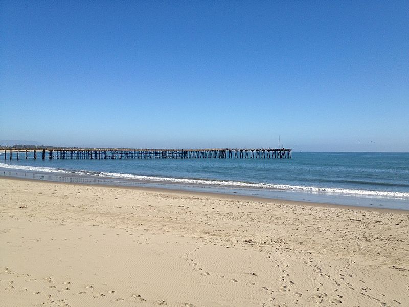 File:Ventura Beach - panoramio.jpg