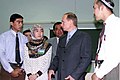 Presiden Vladimir Putin bersama mahasiswa Universitas Islam Tashkent