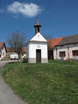 Vlkov (okres České Budějovice), kaplička.jpg