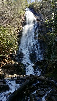 Cachoeira no parque nacional