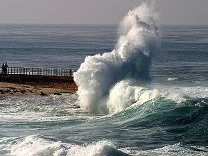 300px-Waves_lajolla.jpg