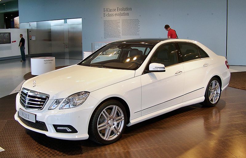 File:White W212 E 500 AMG Mercedes-Museum.jpg