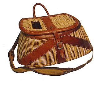<span class="mw-page-title-main">Creel (basket)</span> Wicker basket used for carrying fish or blocks of peat