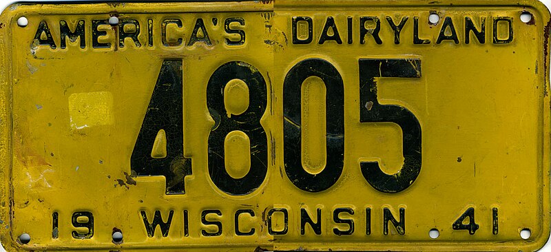 File:Wisconsin 1941 license plate - Number 4805.jpg