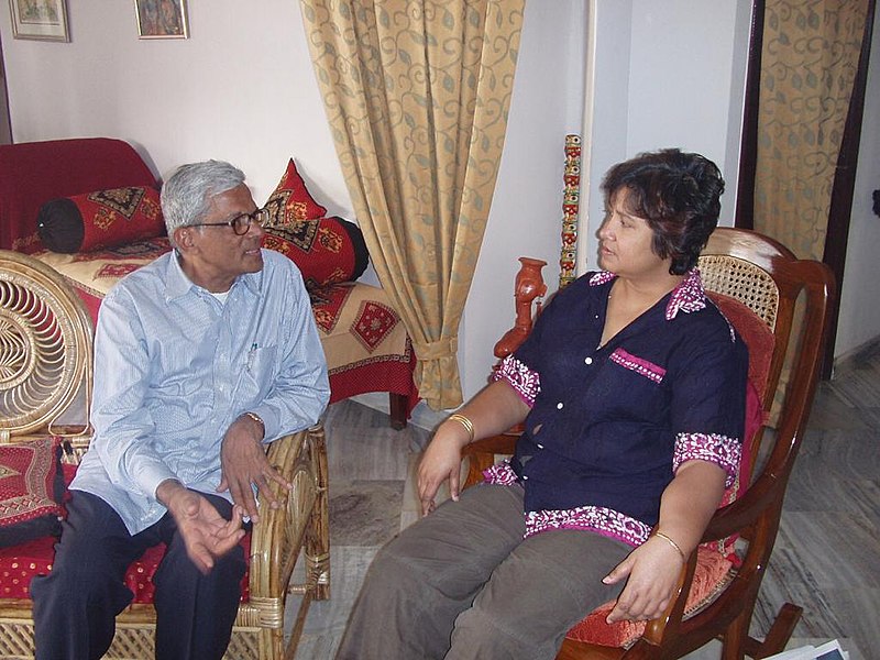 File:With Taslima.jpg