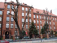 Wroclaw-zesp szkol nr 18.jpg