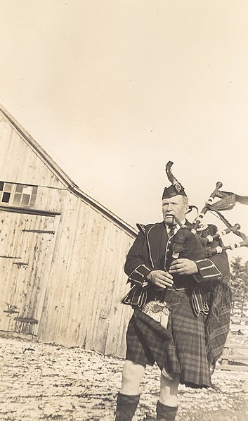 File:"Angus MacDonald, Loch Katrine, Antigonish Co." (17116760659).jpg