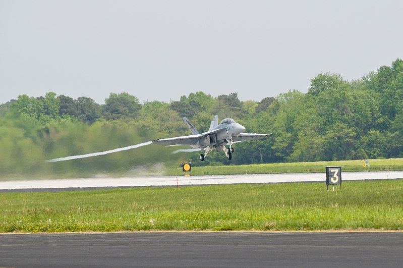 File:'Green Hornet' flight test on Earth Day 100422-N-ZZ999-003.jpg