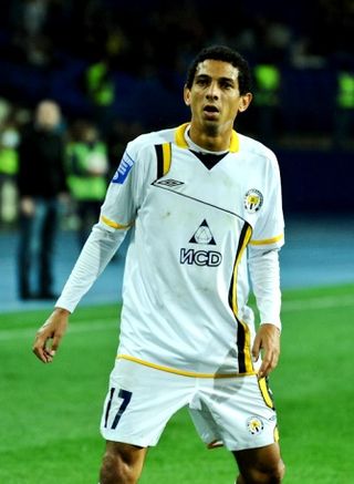 <span class="mw-page-title-main">Zé Soares</span> Brazilian footballer