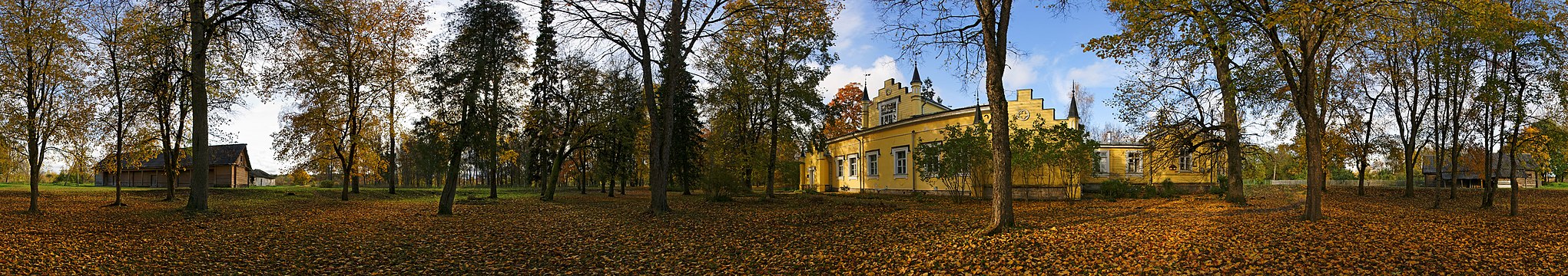 Panorama av eiendommen