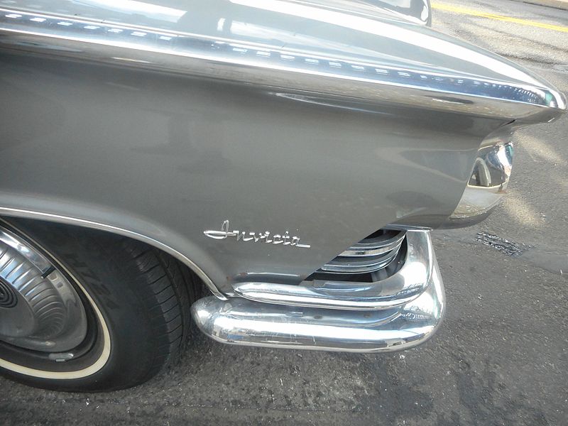 File:1959 Buick Invicta in Richmond Hill-2.jpg